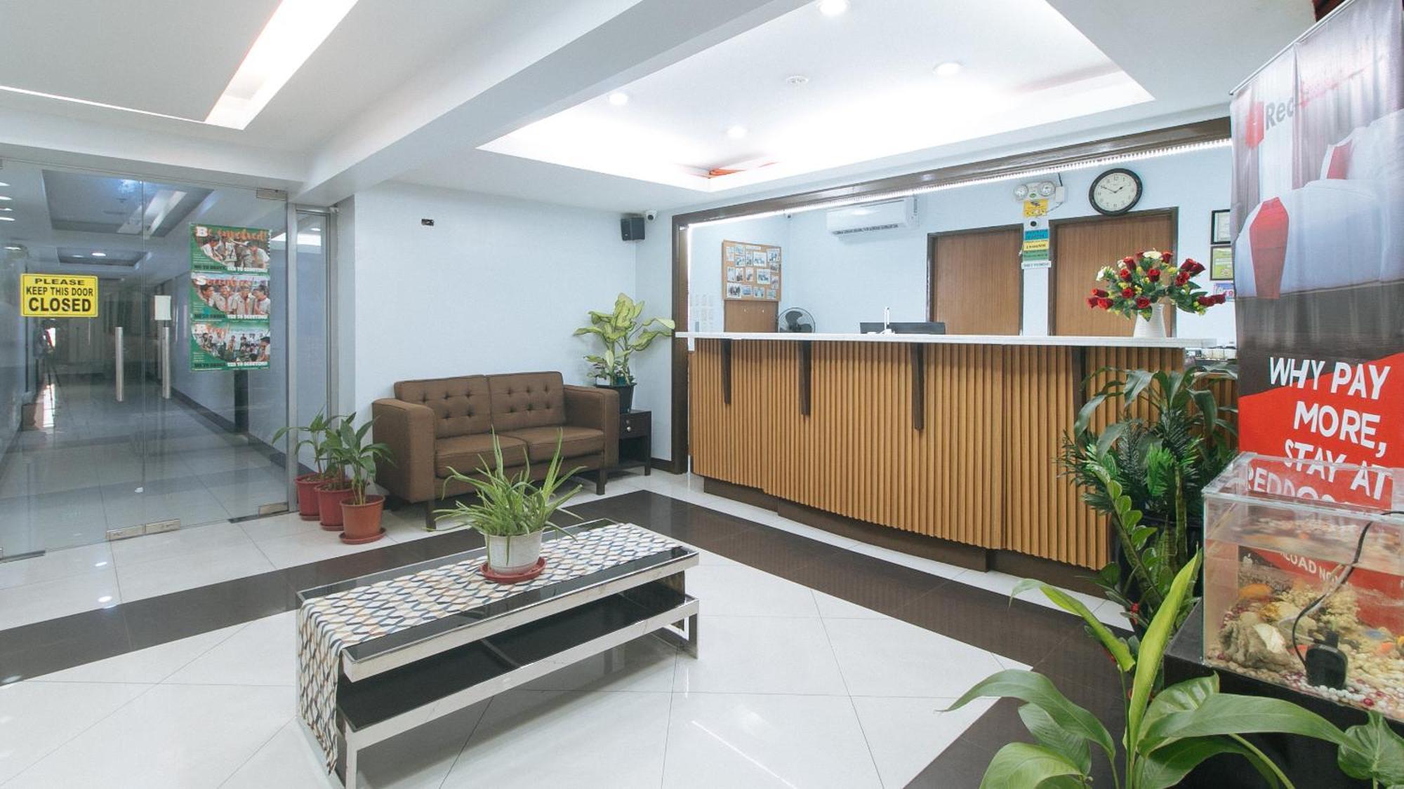 Hotel Reddoorz At Bp International Powerhouse Inc Near Sm Manila Exterior foto