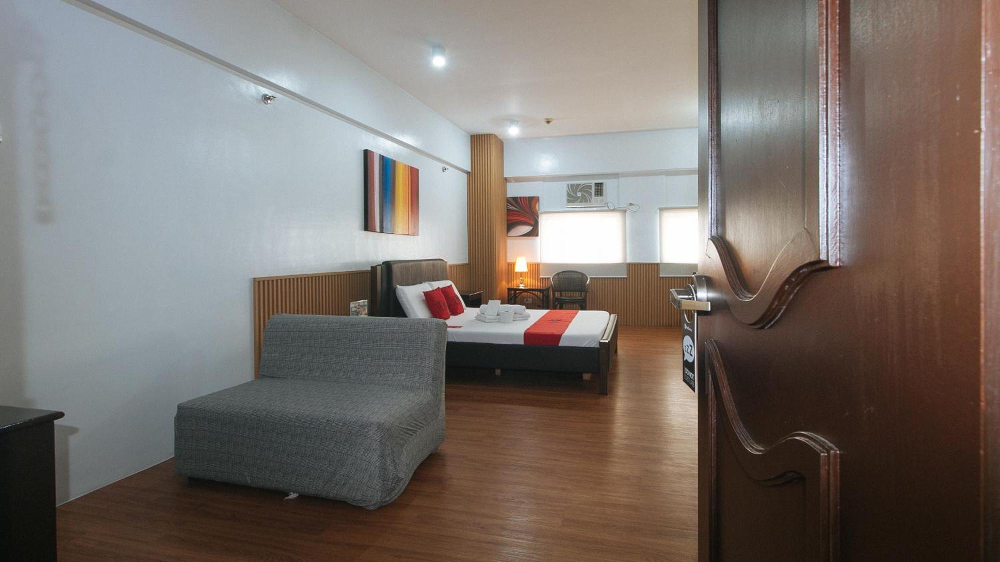 Hotel Reddoorz At Bp International Powerhouse Inc Near Sm Manila Exterior foto
